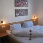 Haus Fernblick Гостевой дом Нойштифт-им-Штубайталь
