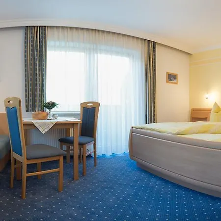 Haus Fernblick ゲストハウス 3*