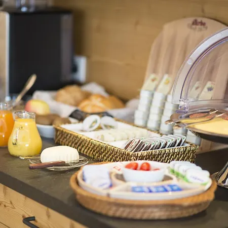 ゲストハウス Haus Fernblick ノイシュティフト・イム・シュトゥーバイタール
